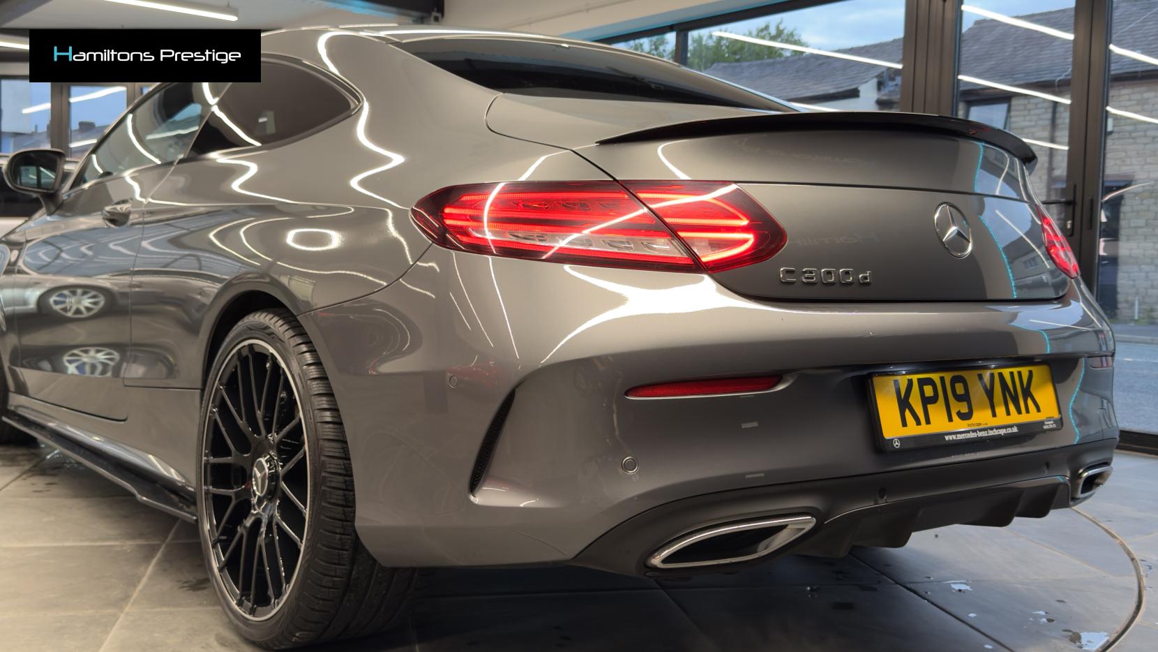 Mercedes-Benz C Class 2.0 C300d AMG Line (Premium) Coupe 2dr Diesel G-Tronic+ Euro 6 (s/s) (245 ps)