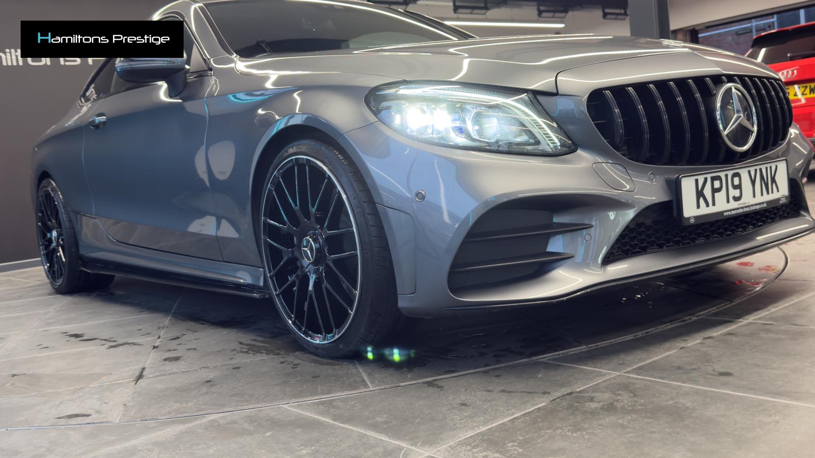 Mercedes-Benz C Class 2.0 C300d AMG Line (Premium) Coupe 2dr Diesel G-Tronic+ Euro 6 (s/s) (245 ps)