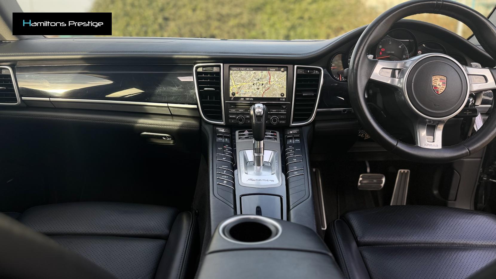 Porsche Panamera 3.0D V6 Hatchback 5dr Diesel TiptronicS Euro 5 (s/s) (300 ps)