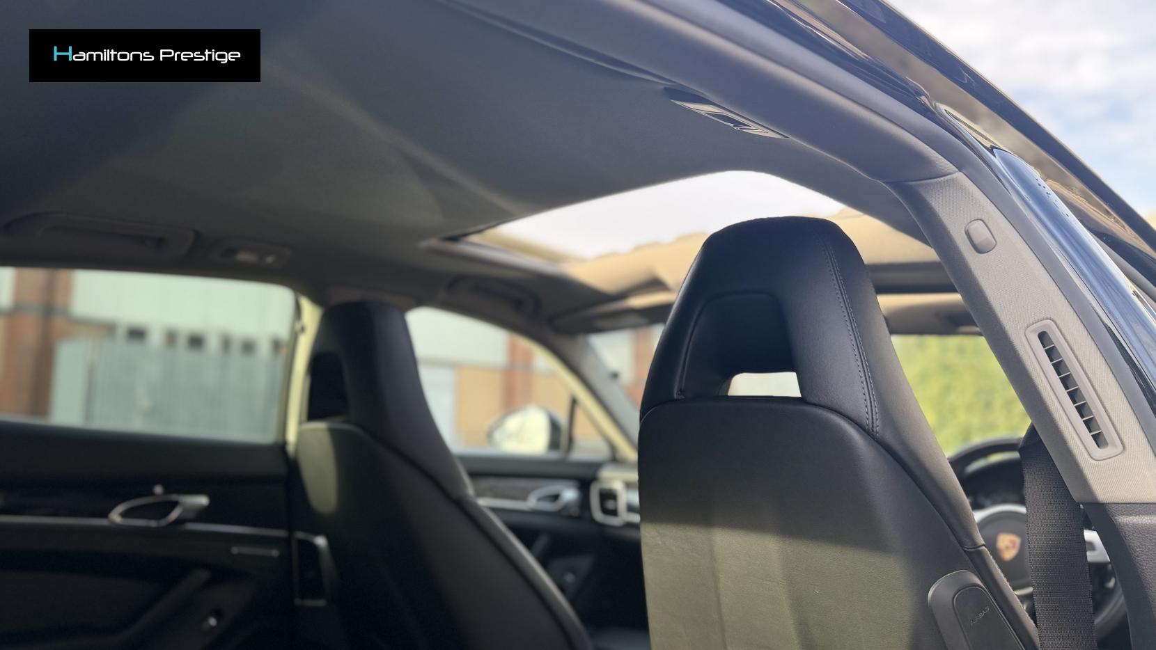 Porsche Panamera 3.0D V6 Hatchback 5dr Diesel TiptronicS Euro 5 (s/s) (300 ps)