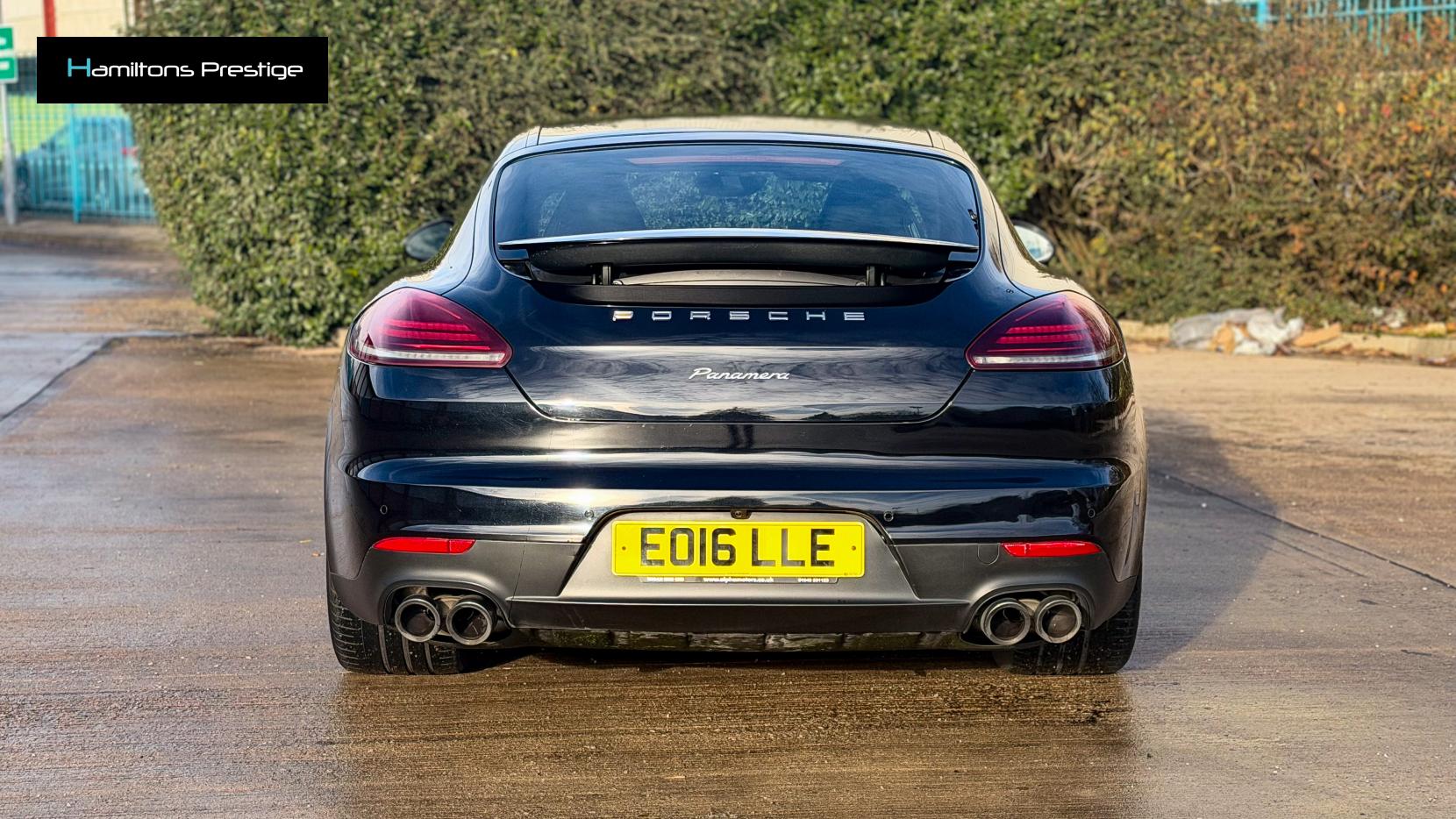 Porsche Panamera 3.0D V6 Hatchback 5dr Diesel TiptronicS Euro 5 (s/s) (300 ps)