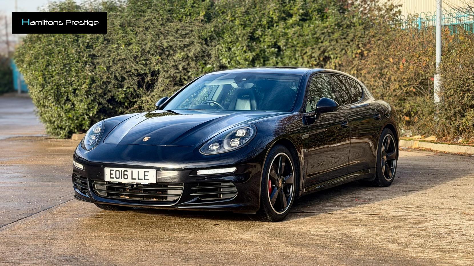 Porsche Panamera 3.0D V6 Hatchback 5dr Diesel TiptronicS Euro 5 (s/s) (300 ps)