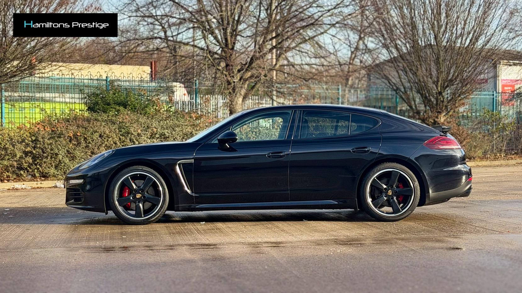 Porsche Panamera 3.0D V6 Hatchback 5dr Diesel TiptronicS Euro 5 (s/s) (300 ps)