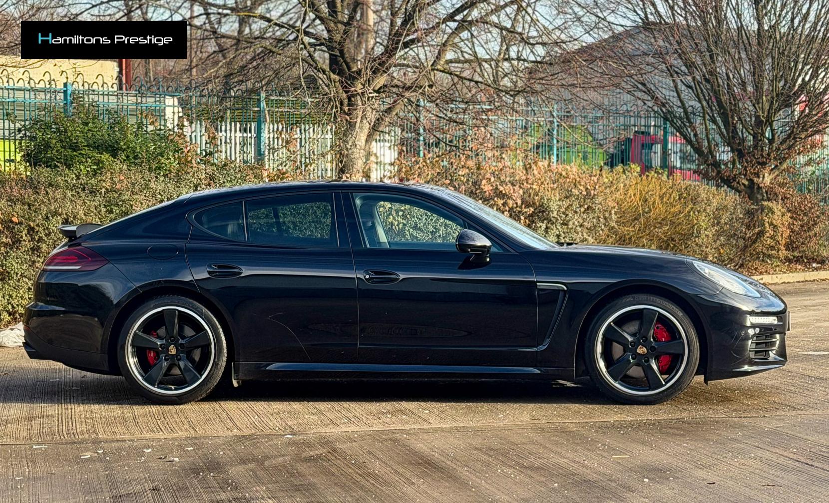 Porsche Panamera 3.0D V6 Hatchback 5dr Diesel TiptronicS Euro 5 (s/s) (300 ps)