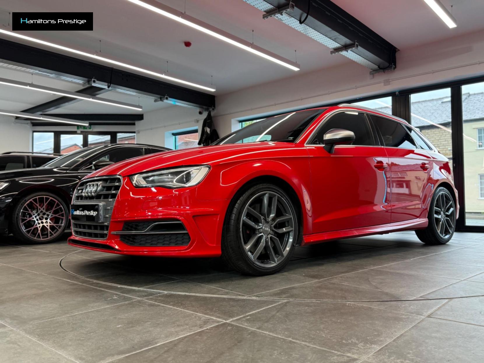 Audi S3 2.0 TFSI Sportback quattro Euro 6 (s/s) 5dr (Nav)