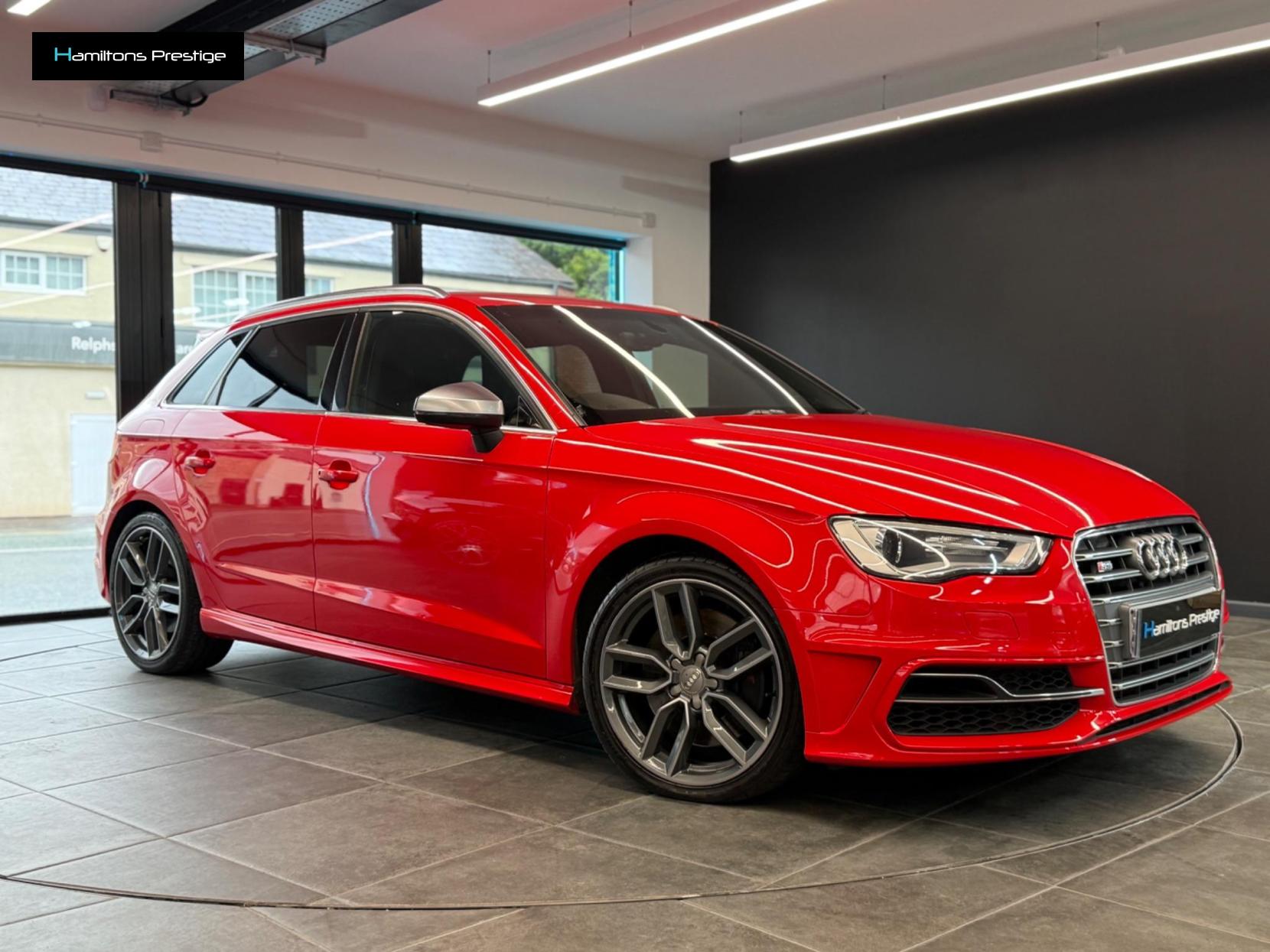 Audi S3 2.0 TFSI Sportback quattro Euro 6 (s/s) 5dr (Nav)