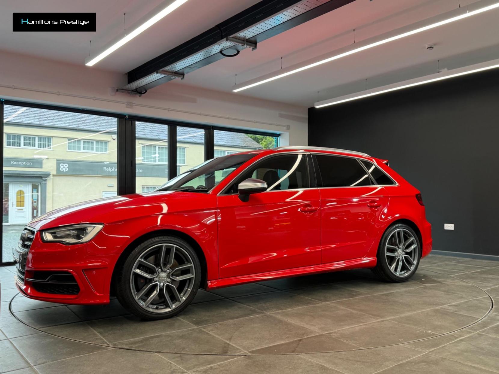 Audi S3 2.0 TFSI Sportback quattro Euro 6 (s/s) 5dr (Nav)
