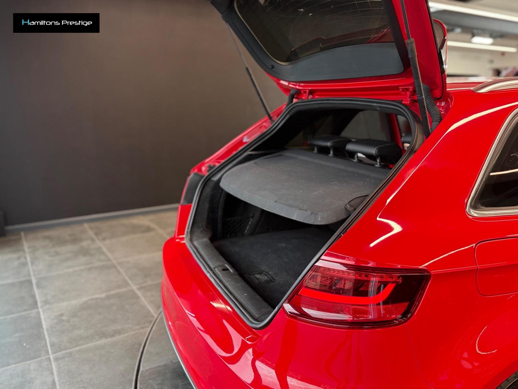 Audi S3 2.0 TFSI Sportback quattro Euro 6 (s/s) 5dr (Nav)