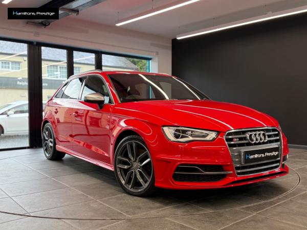 Audi S3 2.0 TFSI Sportback quattro Euro 6 (s/s) 5dr (Nav)