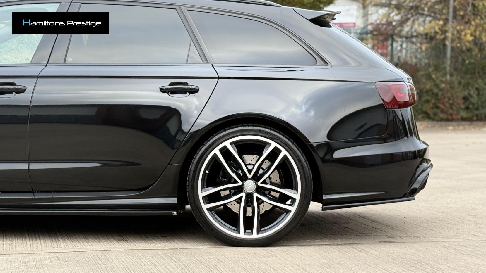 Audi RS6 Avant 4.0 TFSI V8 Estate 5dr Petrol Tiptronic quattro Euro 5 (s/s) (560 ps)