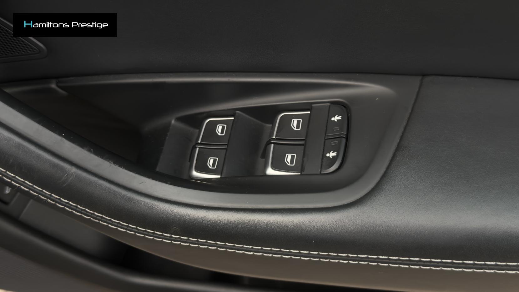Audi RS6 Avant 4.0 TFSI V8 Estate 5dr Petrol Tiptronic quattro Euro 5 (s/s) (560 ps)