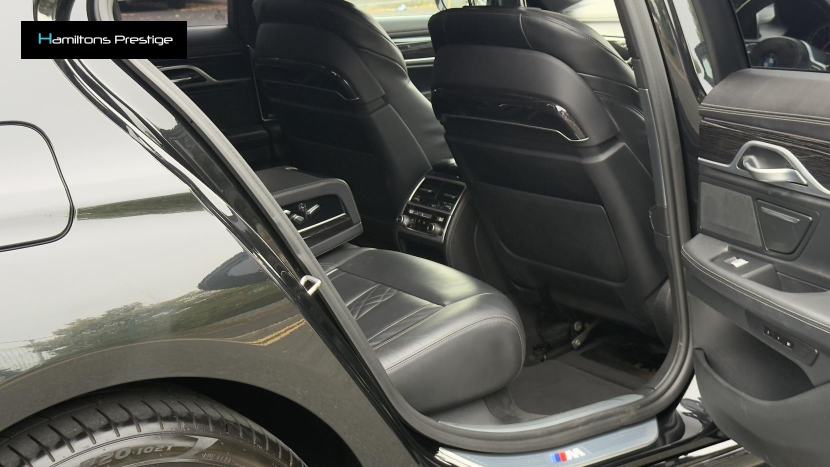 BMW 7 Series 3.0 740d M Sport Saloon 4dr Diesel Auto xDrive Euro 6 (s/s) (320 ps)