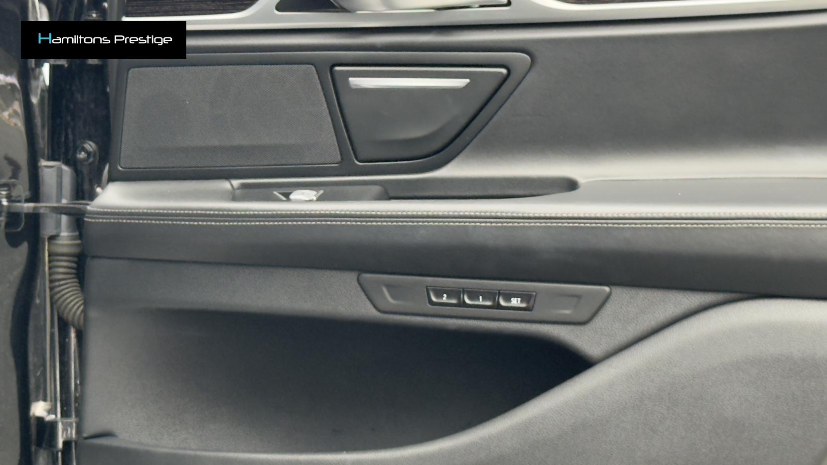 BMW 7 Series 3.0 740d M Sport Saloon 4dr Diesel Auto xDrive Euro 6 (s/s) (320 ps)