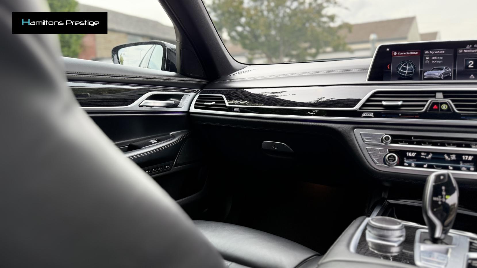 BMW 7 Series 3.0 740d M Sport Saloon 4dr Diesel Auto xDrive Euro 6 (s/s) (320 ps)