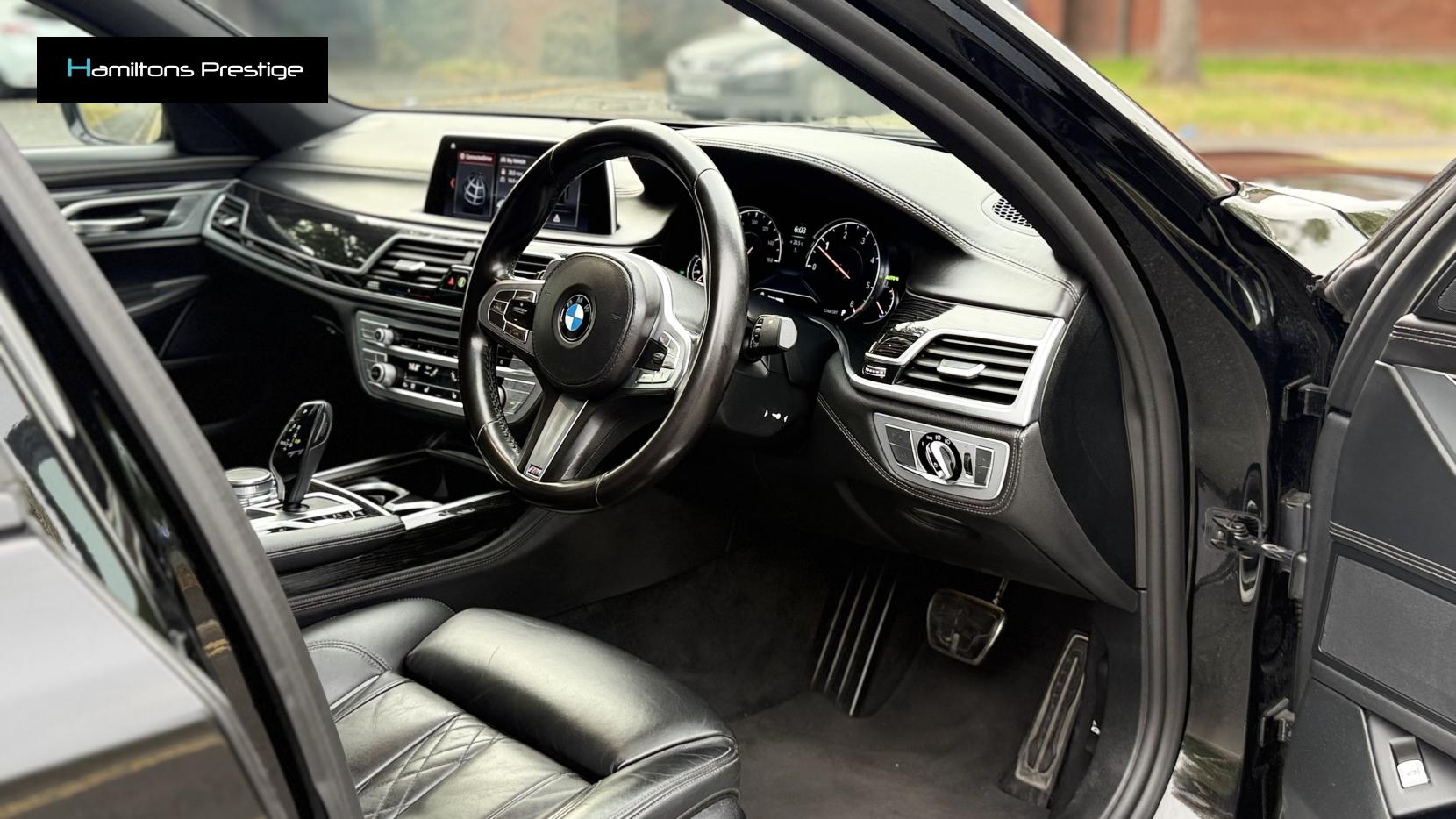 BMW 7 Series 3.0 740d M Sport Saloon 4dr Diesel Auto xDrive Euro 6 (s/s) (320 ps)