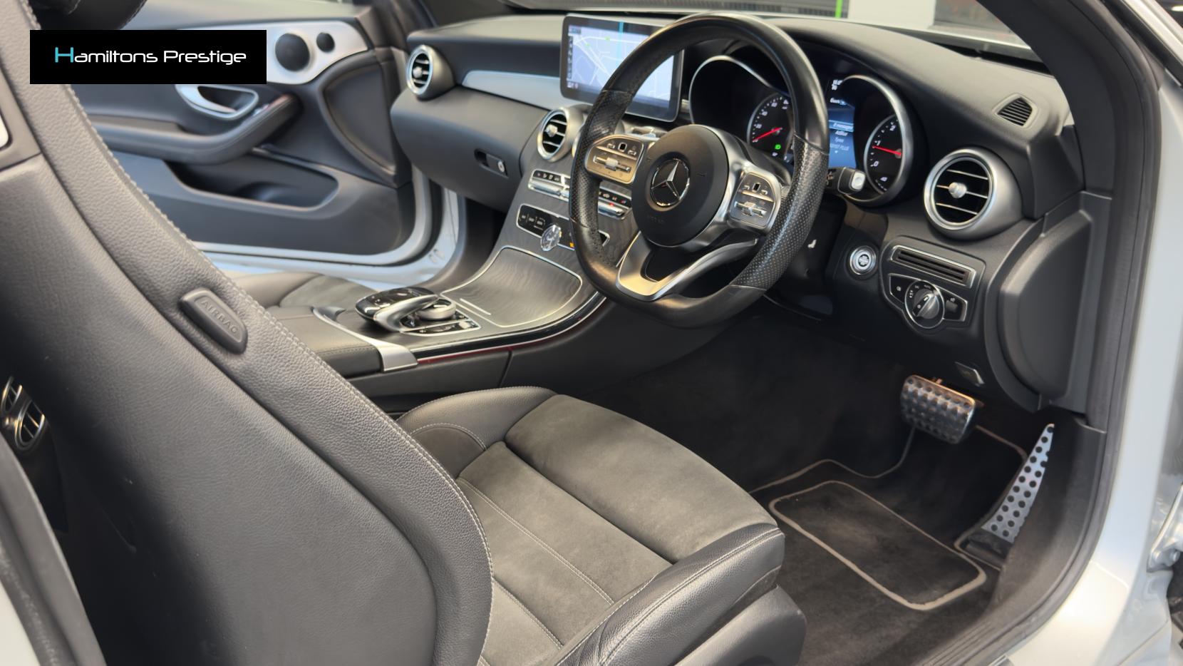 Mercedes-Benz C Class 2.0 C300d AMG Line (Premium) Coupe 2dr Diesel G-Tronic+ Euro 6 (s/s) (245 ps)