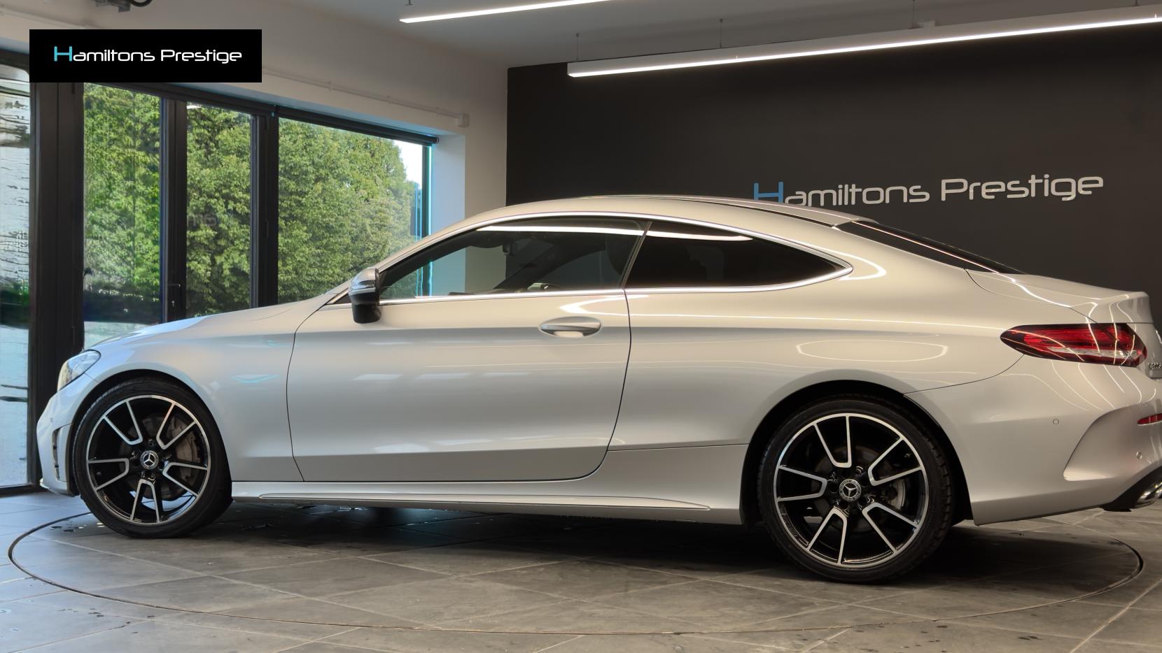 Mercedes-Benz C Class 2.0 C300d AMG Line (Premium) Coupe 2dr Diesel G-Tronic+ Euro 6 (s/s) (245 ps)