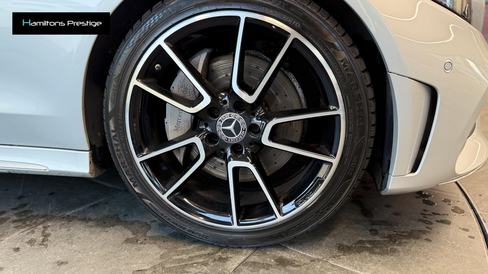Mercedes-Benz C Class 2.0 C300d AMG Line (Premium) Coupe 2dr Diesel G-Tronic+ Euro 6 (s/s) (245 ps)