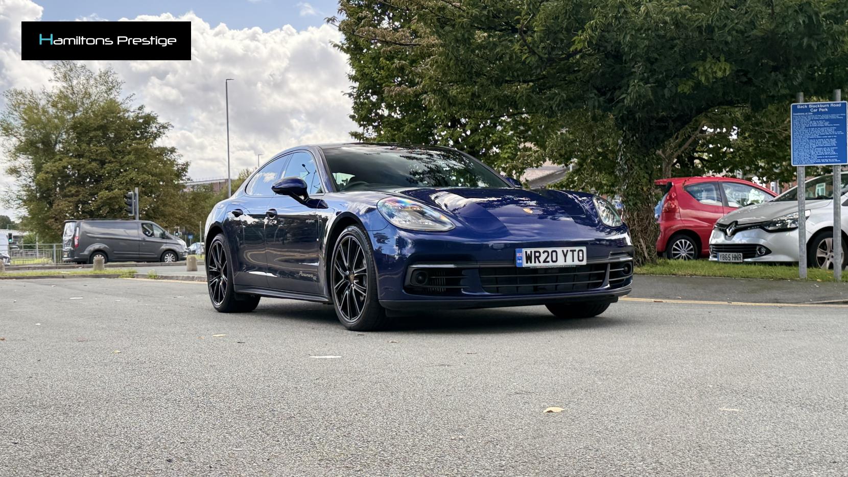 Porsche Panamera 2.9 V6 E-Hybrid 14kWh 4 10 Years Edition Saloon 5dr Petrol Plug-in Hybrid PDK 4WD Euro 6 (s/s) (462 ps)