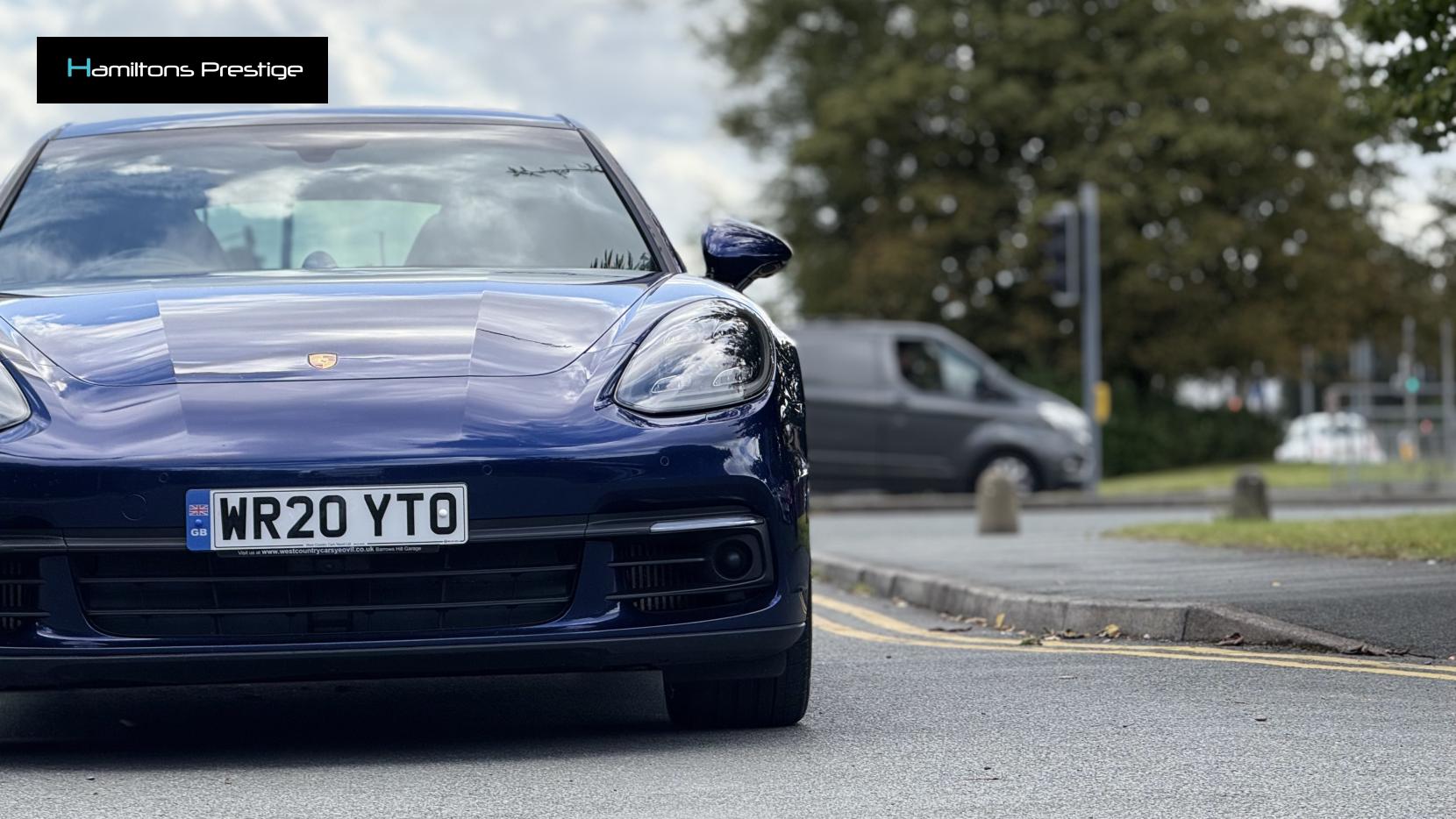 Porsche Panamera 2.9 V6 E-Hybrid 14kWh 4 10 Years Edition Saloon 5dr Petrol Plug-in Hybrid PDK 4WD Euro 6 (s/s) (462 ps)