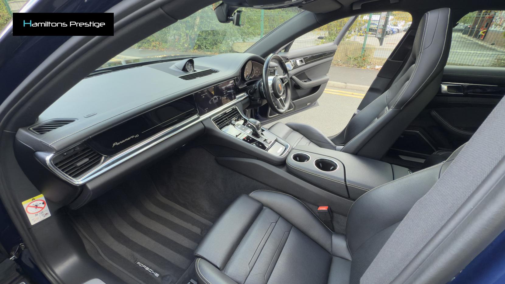 Porsche Panamera 2.9 V6 E-Hybrid 14kWh 4 10 Years Edition Saloon 5dr Petrol Plug-in Hybrid PDK 4WD Euro 6 (s/s) (462 ps)