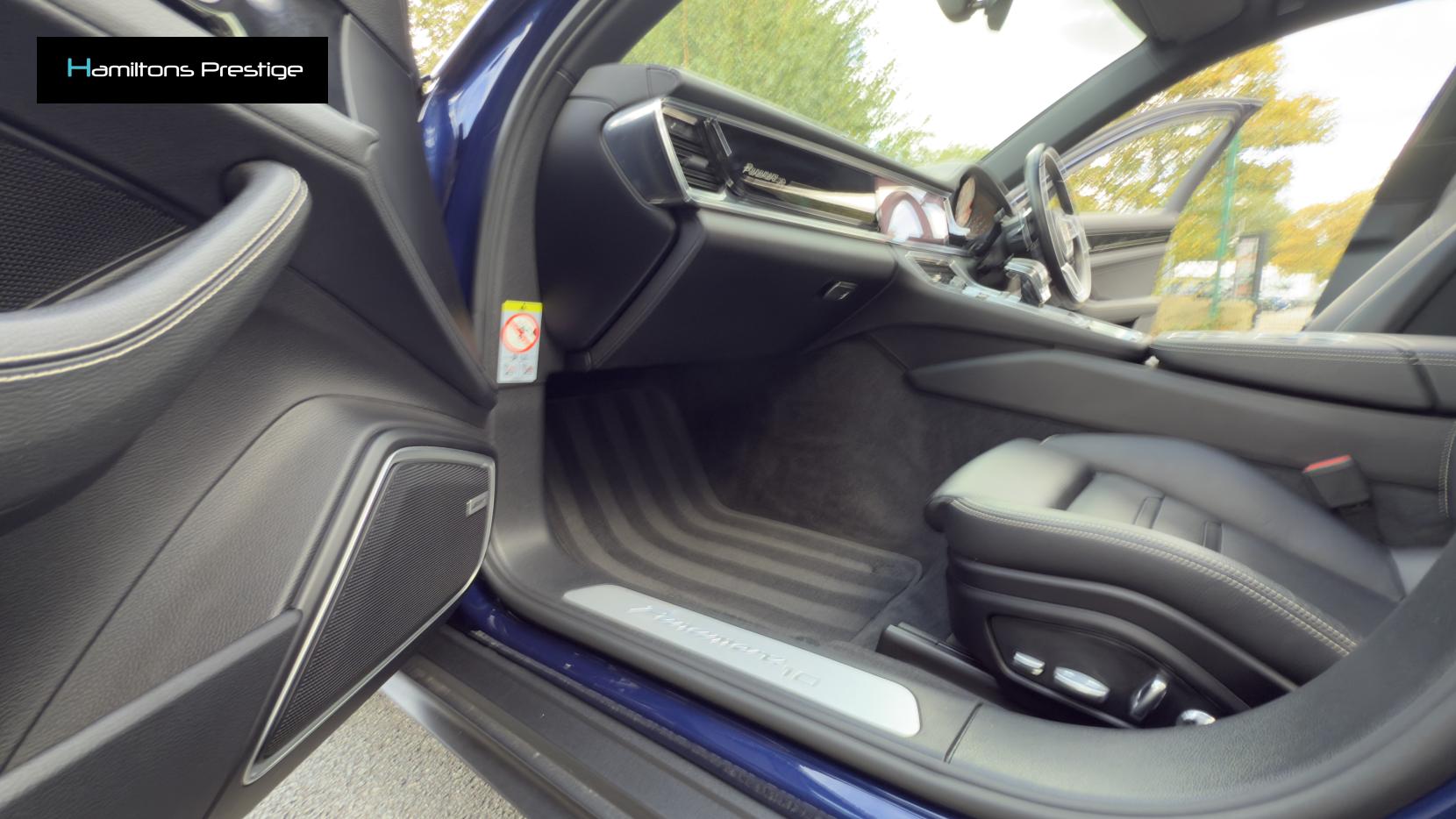 Porsche Panamera 2.9 V6 E-Hybrid 14kWh 4 10 Years Edition Saloon 5dr Petrol Plug-in Hybrid PDK 4WD Euro 6 (s/s) (462 ps)
