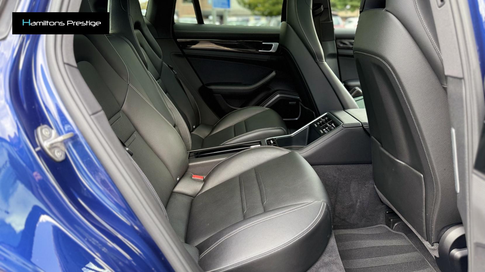 Porsche Panamera 2.9 V6 E-Hybrid 14kWh 4 10 Years Edition Saloon 5dr Petrol Plug-in Hybrid PDK 4WD Euro 6 (s/s) (462 ps)