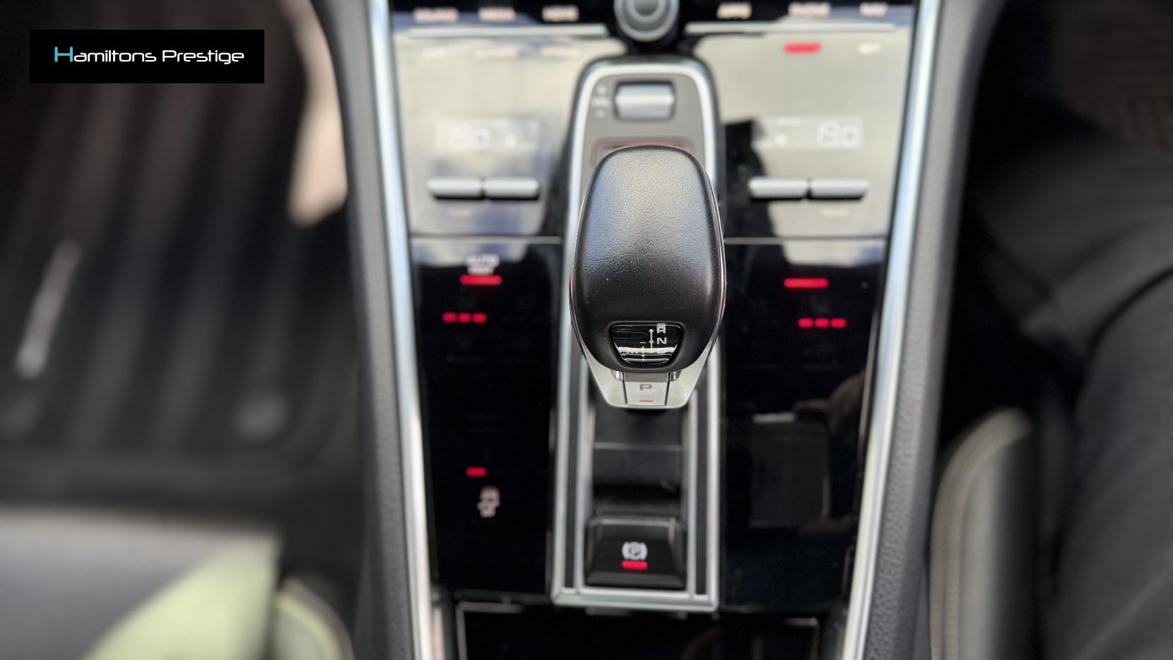 Porsche Panamera 2.9 V6 E-Hybrid 14kWh 4 10 Years Edition Saloon 5dr Petrol Plug-in Hybrid PDK 4WD Euro 6 (s/s) (462 ps)