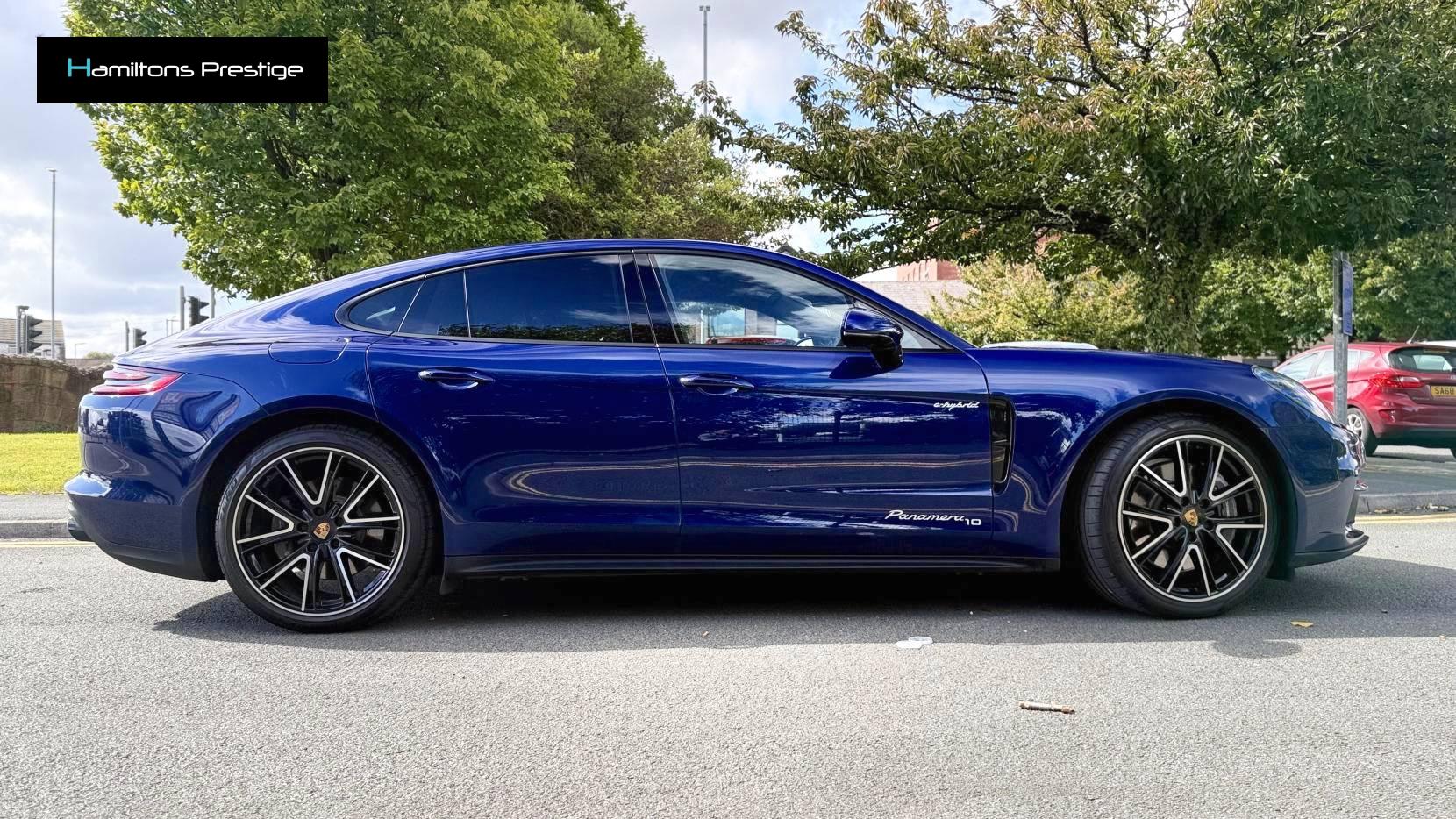 Porsche Panamera 2.9 V6 E-Hybrid 14kWh 4 10 Years Edition Saloon 5dr Petrol Plug-in Hybrid PDK 4WD Euro 6 (s/s) (462 ps)