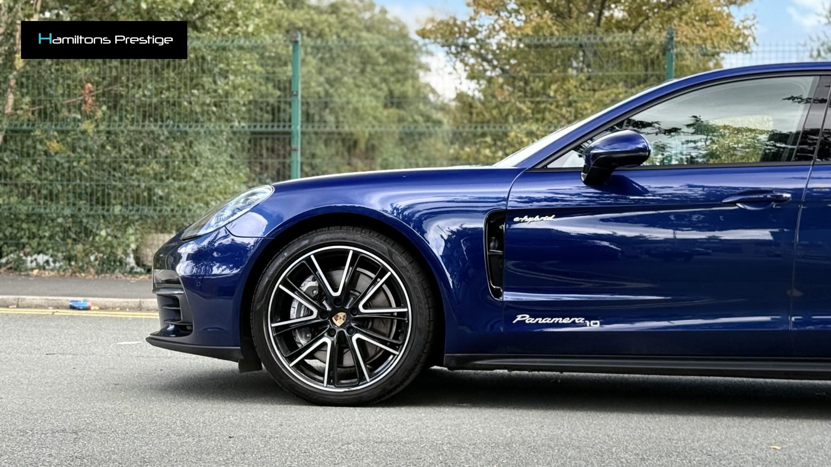 Porsche Panamera 2.9 V6 E-Hybrid 14kWh 4 10 Years Edition Saloon 5dr Petrol Plug-in Hybrid PDK 4WD Euro 6 (s/s) (462 ps)