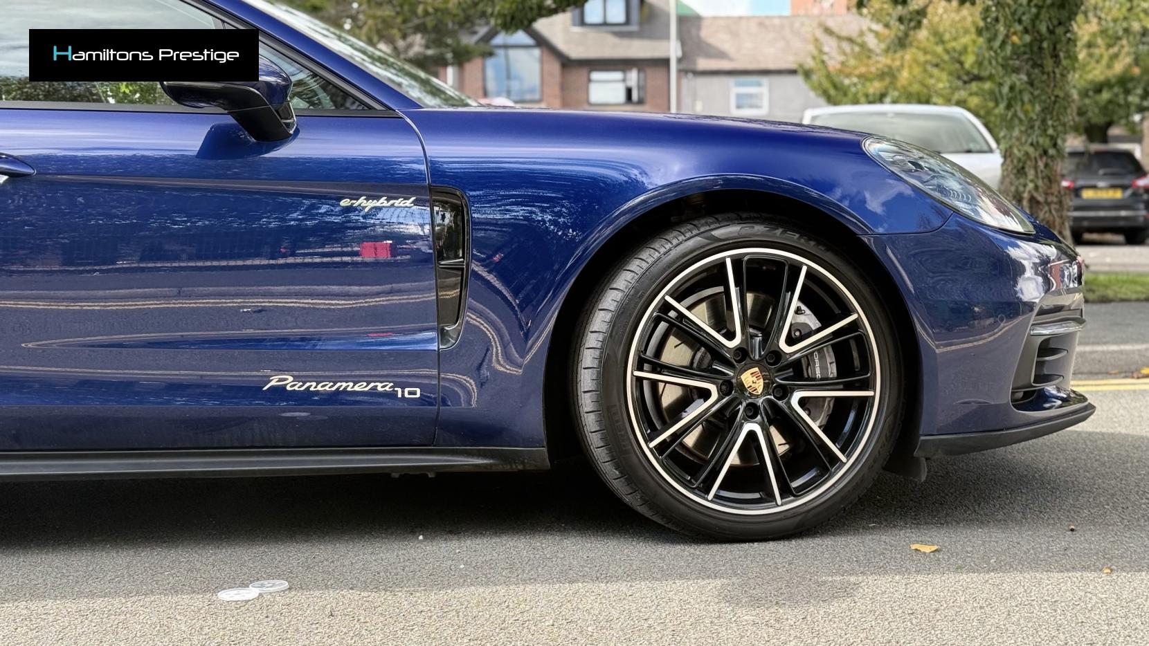 Porsche Panamera 2.9 V6 E-Hybrid 14kWh 4 10 Years Edition Saloon 5dr Petrol Plug-in Hybrid PDK 4WD Euro 6 (s/s) (462 ps)