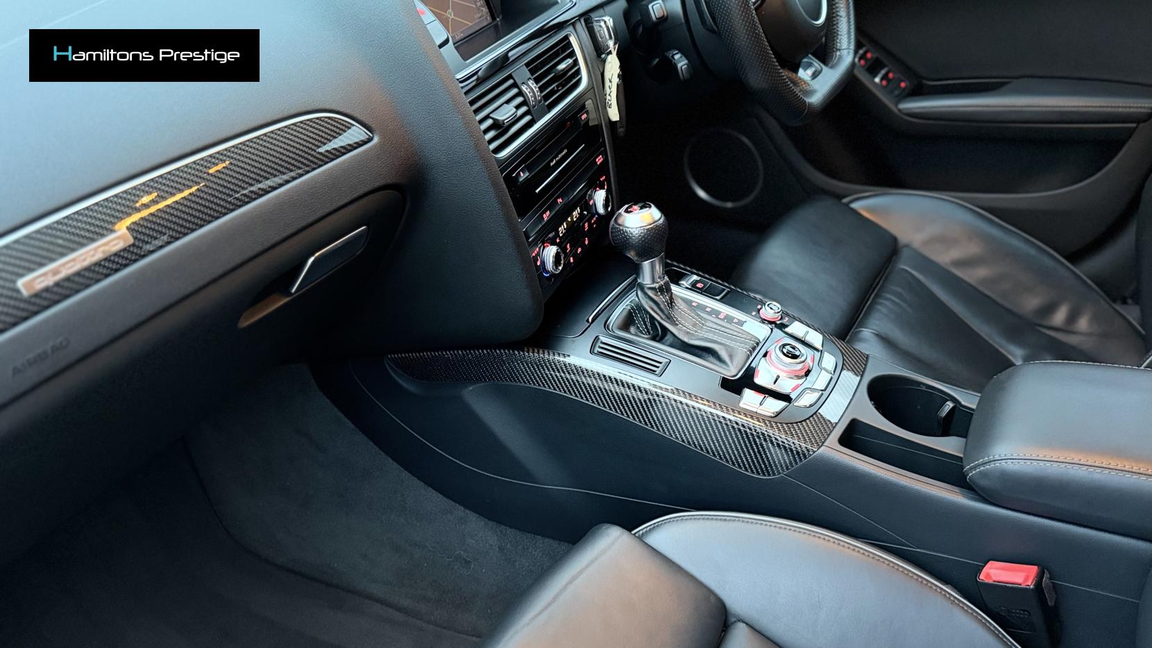 Audi RS4 Avant 4.2 FSI V8 Estate 5dr Petrol S Tronic quattro Euro 5 (450 ps)