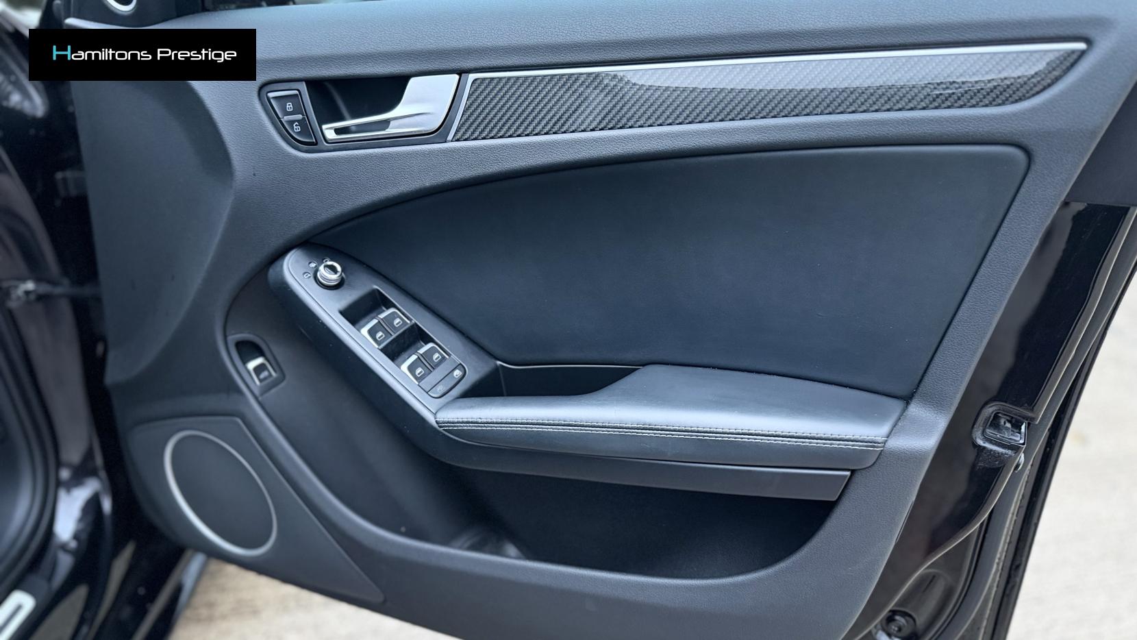 Audi RS4 Avant 4.2 FSI V8 Estate 5dr Petrol S Tronic quattro Euro 5 (450 ps)