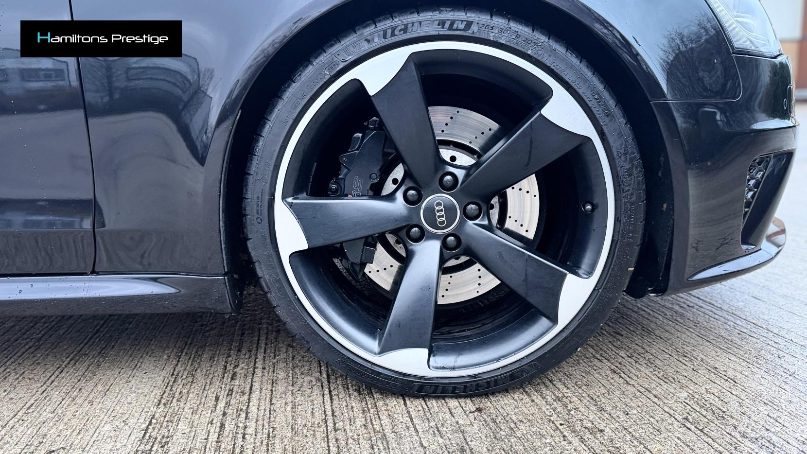 Audi RS4 Avant 4.2 FSI V8 Estate 5dr Petrol S Tronic quattro Euro 5 (450 ps)