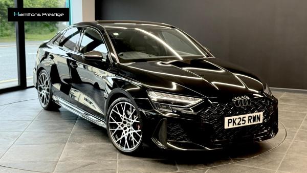 Audi RS3 2.5 TFSI Carbon Vorsprung S Tronic quattro Euro 6 (s/s) 4dr