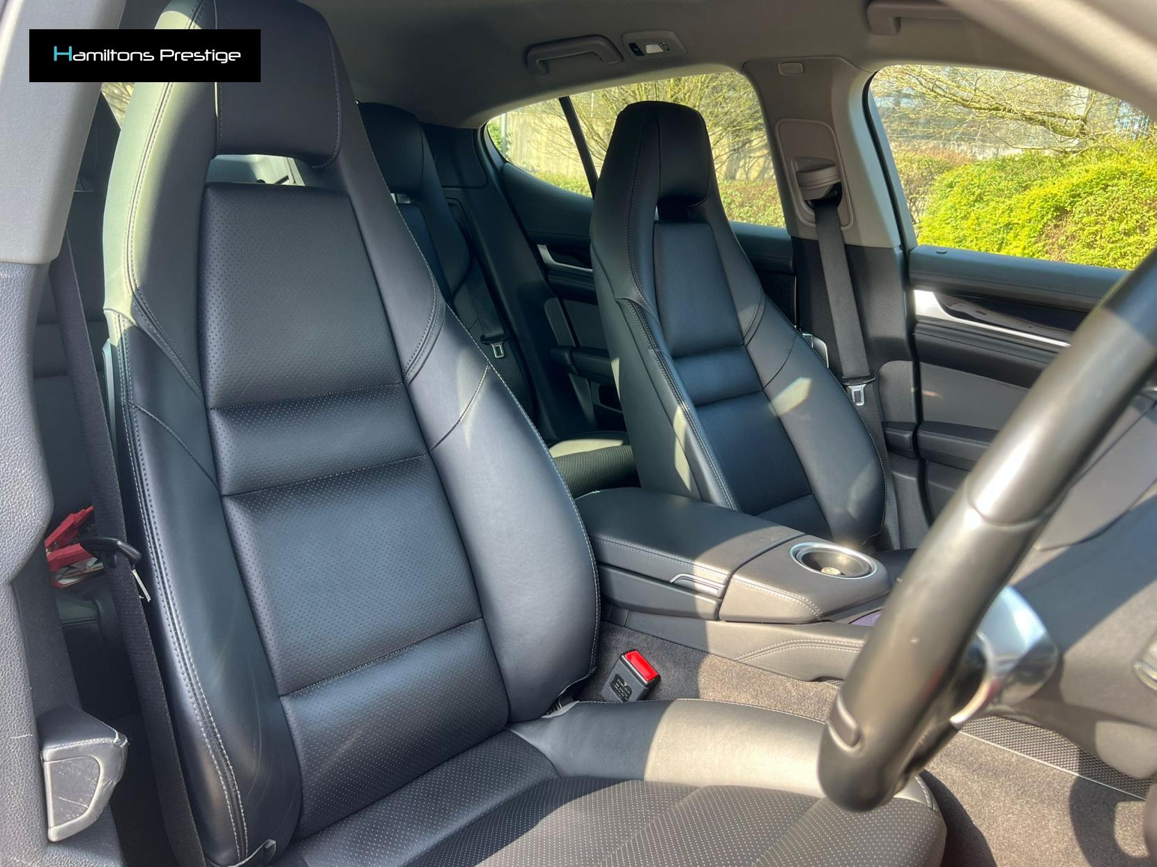 Porsche Panamera 3.0D V6 Hatchback 5dr Diesel TiptronicS Euro 5 (s/s) (300 ps)