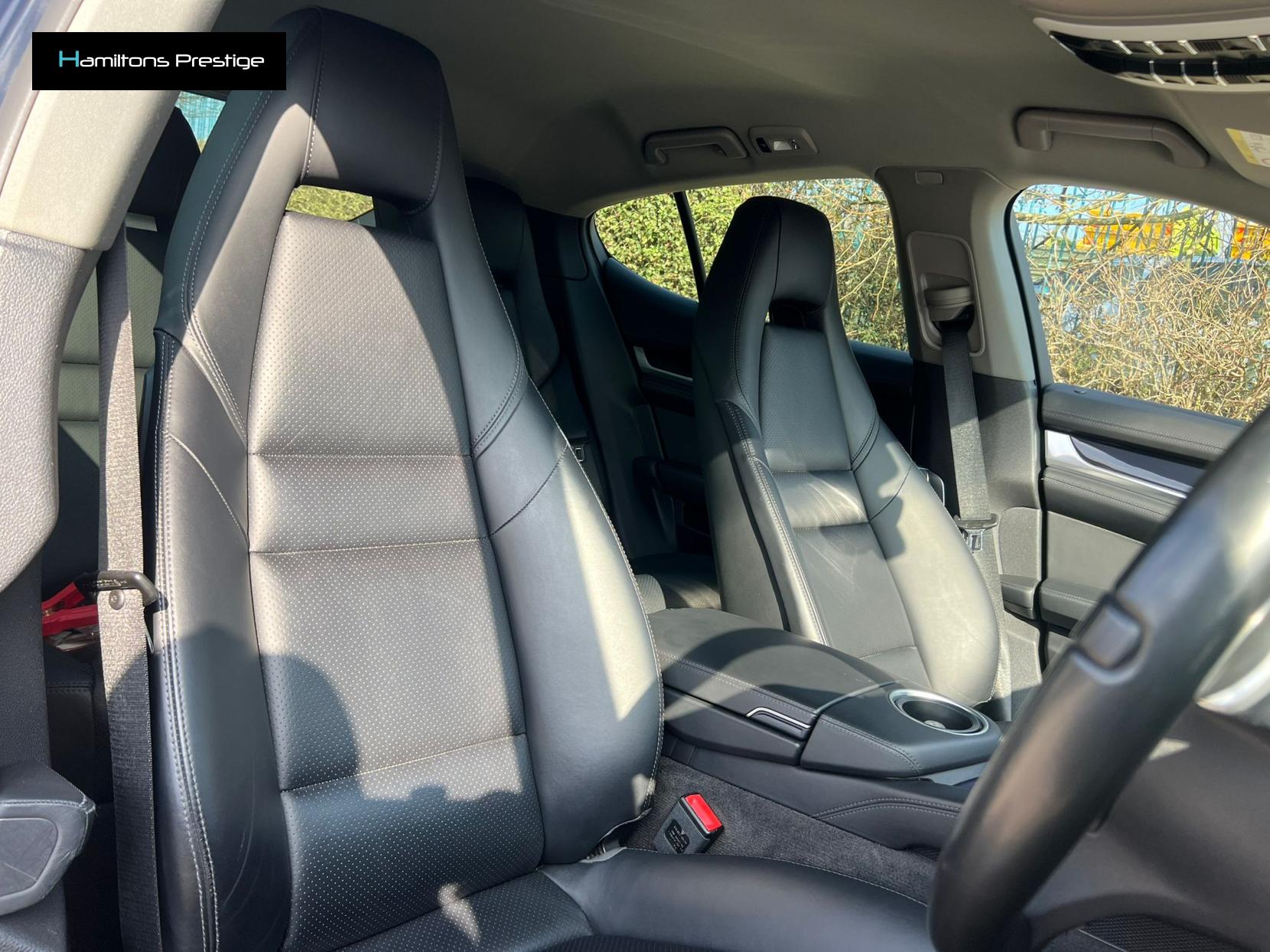 Porsche Panamera 3.0D V6 Hatchback 5dr Diesel TiptronicS Euro 5 (s/s) (300 ps)