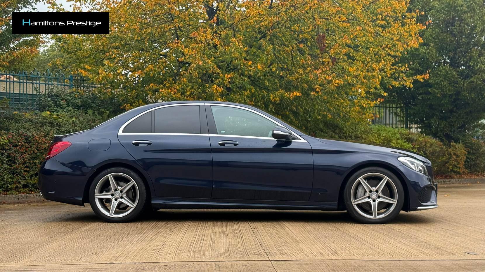 Mercedes-Benz C Class 2.1 C300h BlueTEC AMG Line Saloon 4dr Diesel Hybrid G-Tronic+ Euro 6 (s/s) (231 ps)