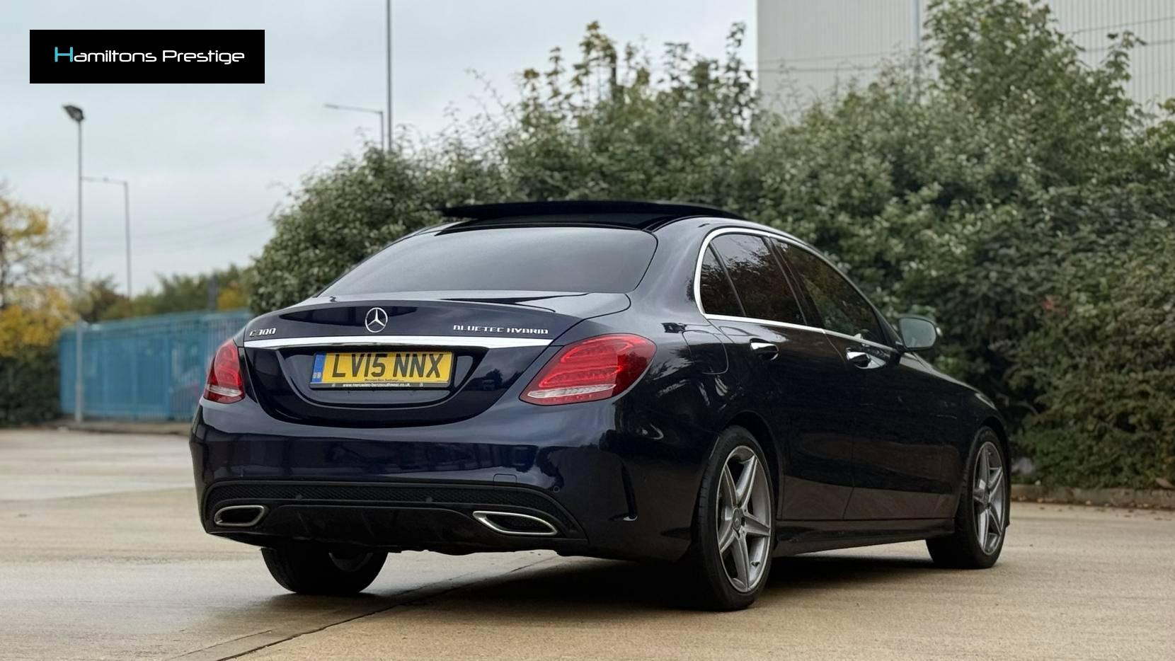 Mercedes-Benz C Class 2.1 C300h BlueTEC AMG Line Saloon 4dr Diesel Hybrid G-Tronic+ Euro 6 (s/s) (231 ps)