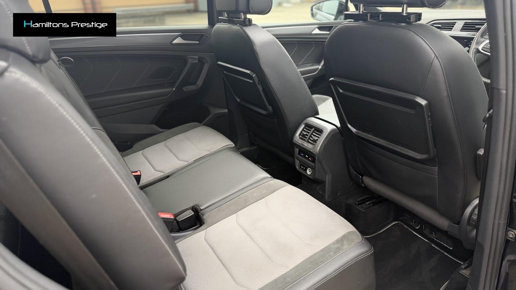 Volkswagen Tiguan Allspace 2.0 TDI R-Line SUV 5dr Diesel DSG 4Motion Euro 6 (s/s) (190 ps)