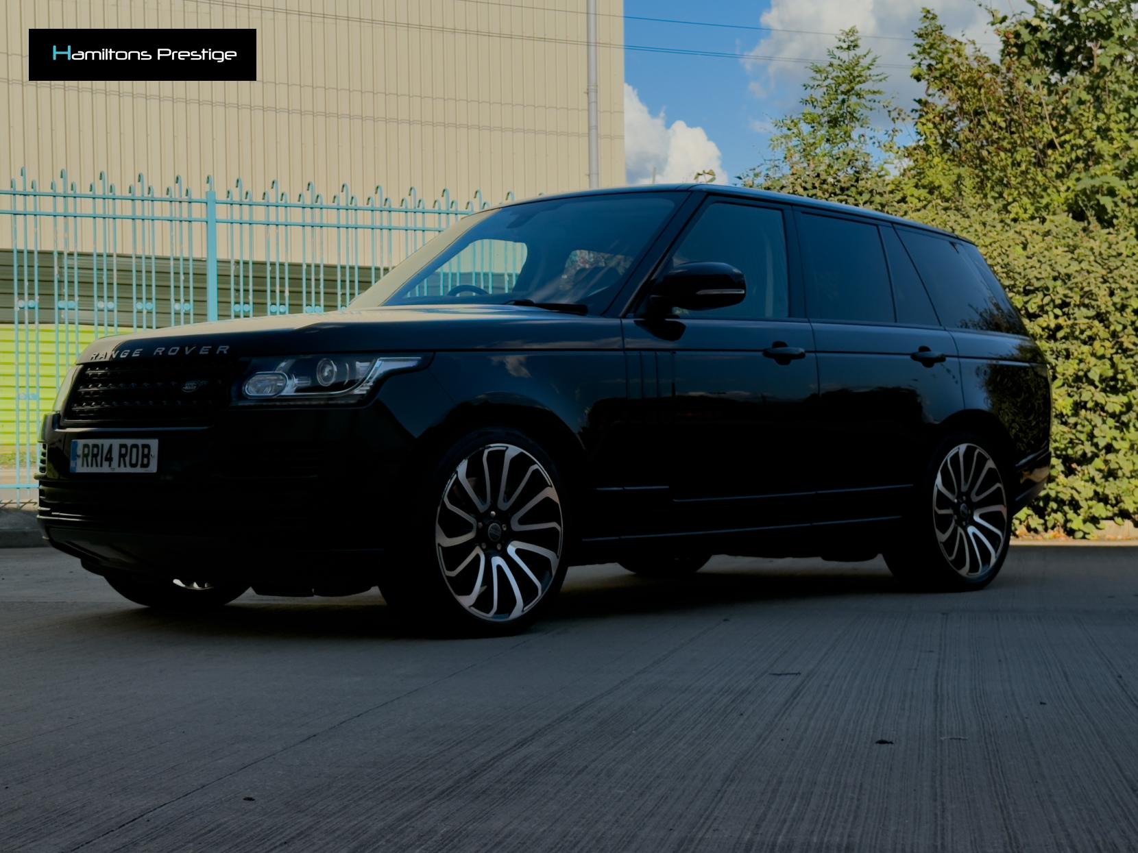 Land Rover Range Rover 4.4 SD V8 Vogue SE SUV 5dr Diesel Auto 4WD Euro 5 (339 ps)