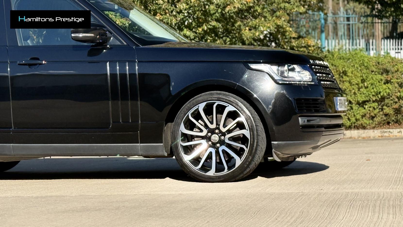 Land Rover Range Rover 4.4 SD V8 Vogue SE SUV 5dr Diesel Auto 4WD Euro 5 (339 ps)